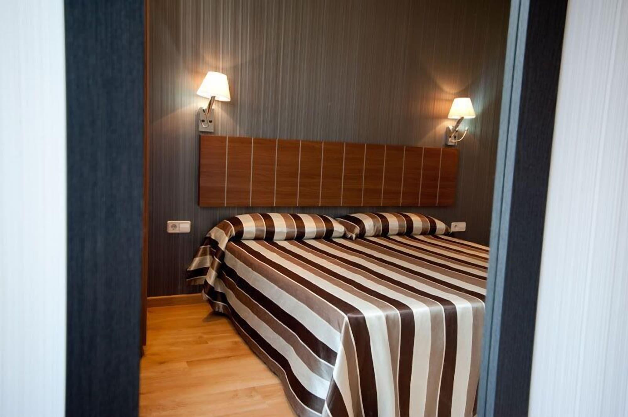 Hostal Bcn 46 Βαρκελώνη Εξωτερικό φωτογραφία