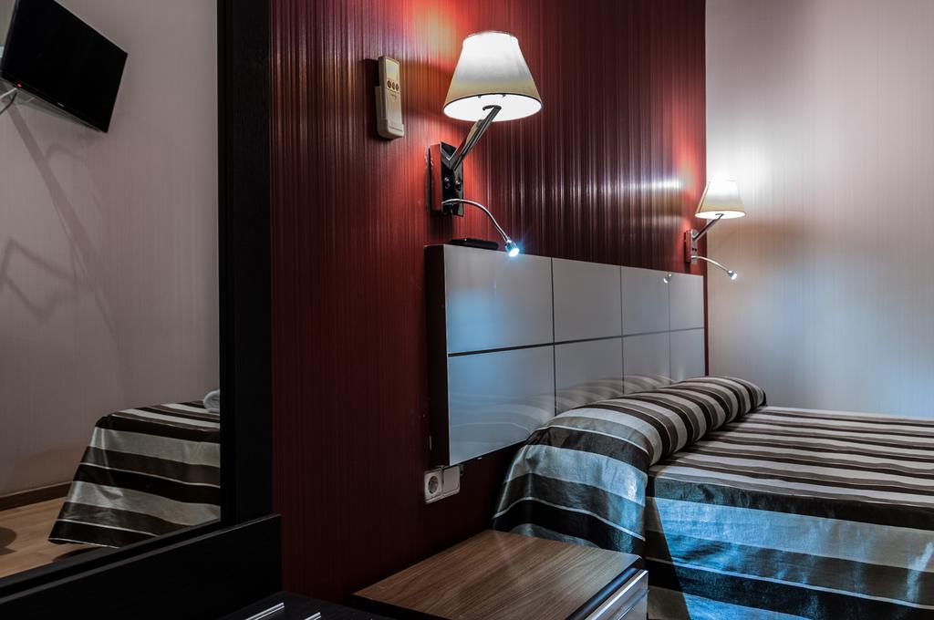 Hostal Bcn 46 Βαρκελώνη Εξωτερικό φωτογραφία