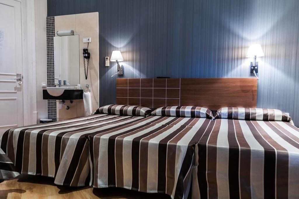 Hostal Bcn 46 Βαρκελώνη Εξωτερικό φωτογραφία