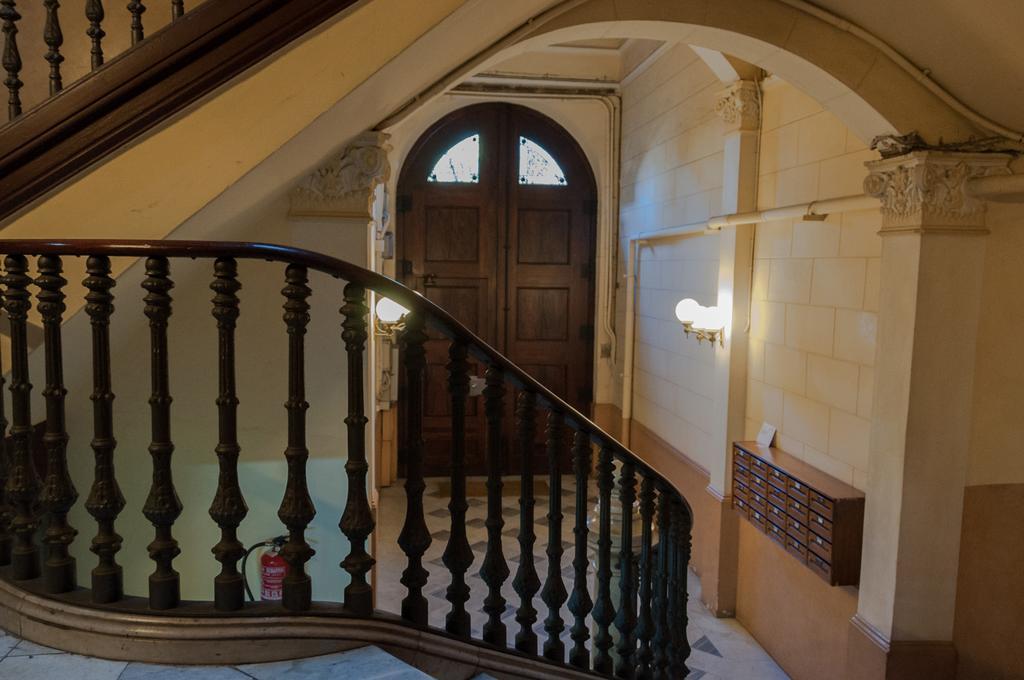 Hostal Bcn 46 Βαρκελώνη Εξωτερικό φωτογραφία