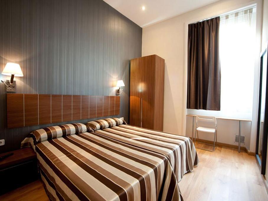 Hostal Bcn 46 Βαρκελώνη Εξωτερικό φωτογραφία