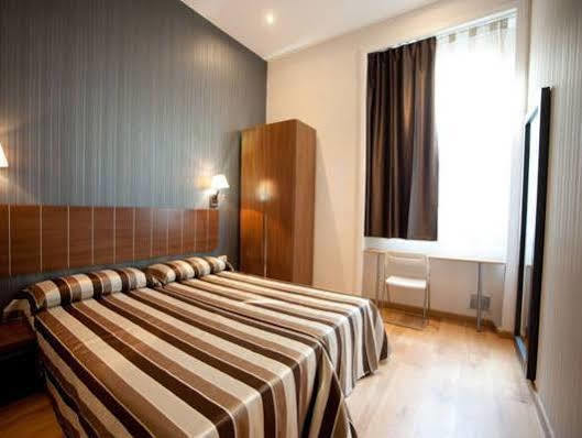 Hostal Bcn 46 Βαρκελώνη Εξωτερικό φωτογραφία